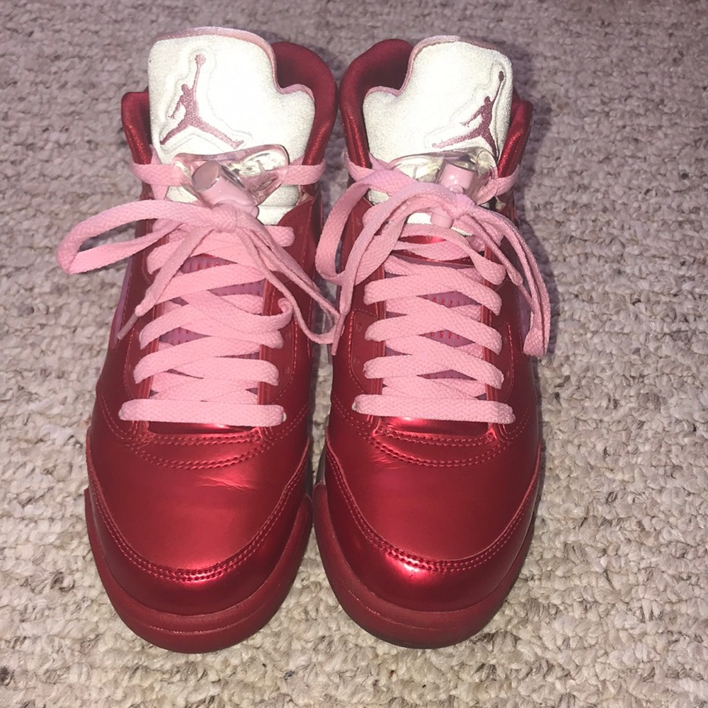 Jordan valentine edition gym shoes